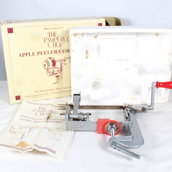 Vintage 1990s Pampered Chef Apple Peeler with Instructions Collectible Kitchen - Picture 8 of 16